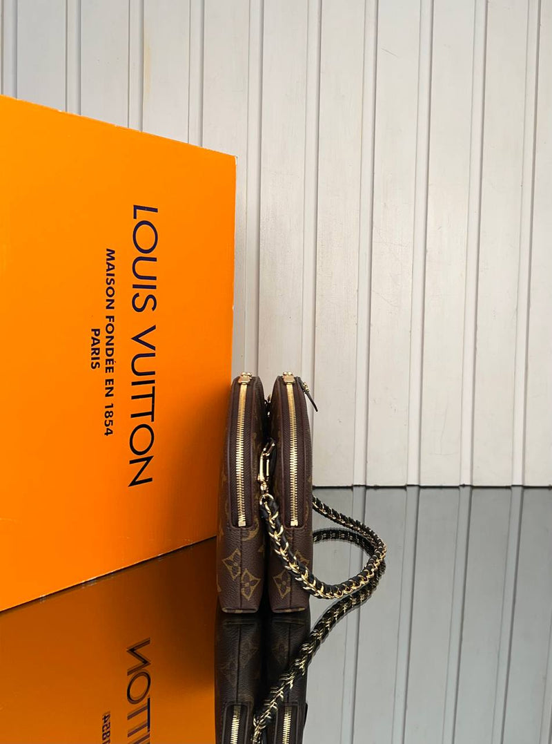 Louis Vuitton Be Alma