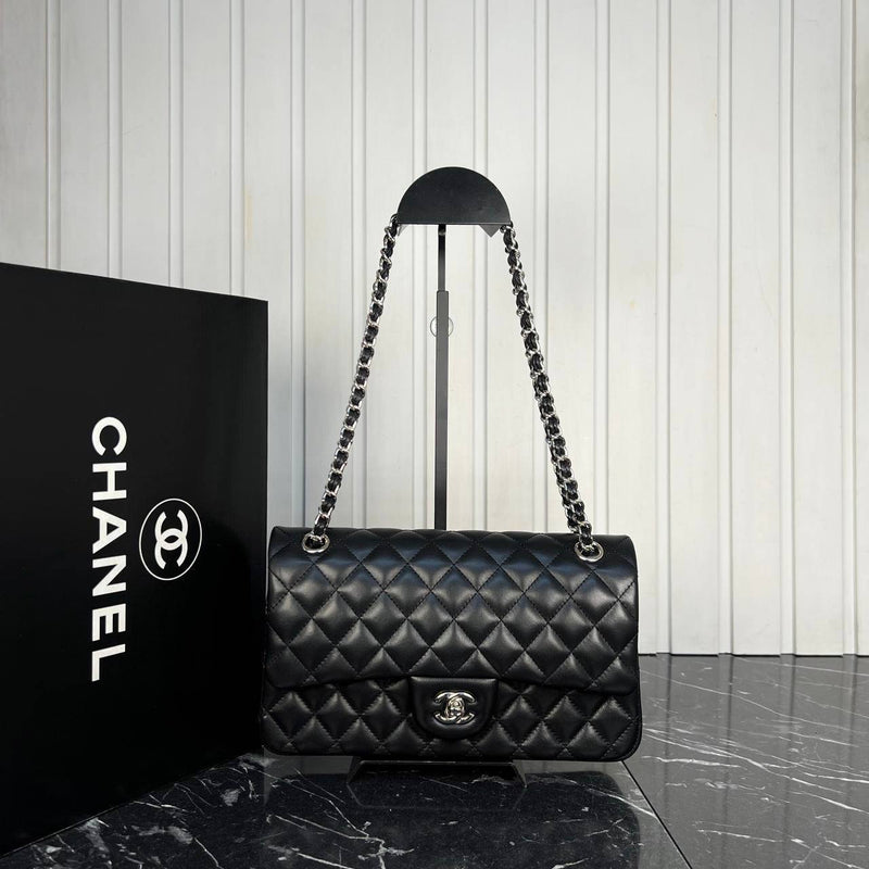 Chanel 2.55 Bag