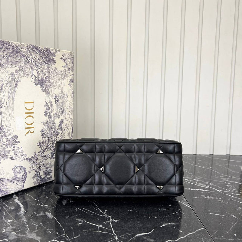 Christian Dior The Lady 95.22 Medium