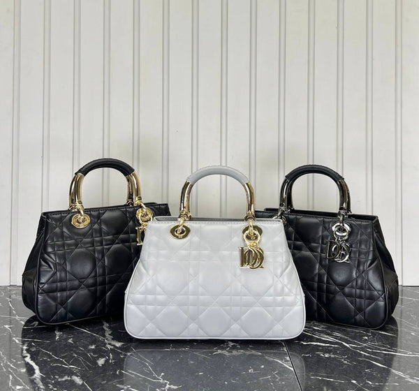 Christian Dior The Lady 95.22 Medium