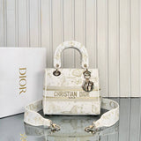 Christian Dior Lady Dior Bag Medium