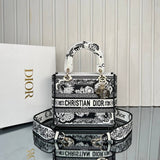 Christian Dior Lady Dior Bag Medium