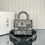Christian Dior Lady Dior Bag Medium