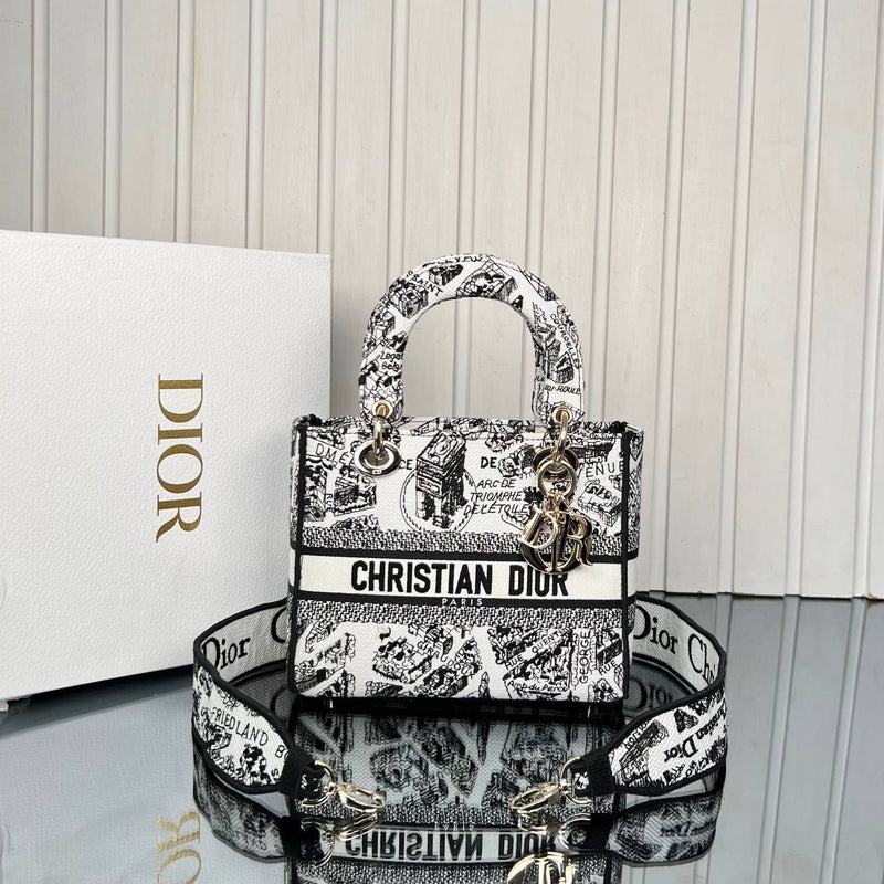 Christian Dior Lady Dior Bag Medium