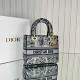 Christian Dior Lady Dior Bag Medium