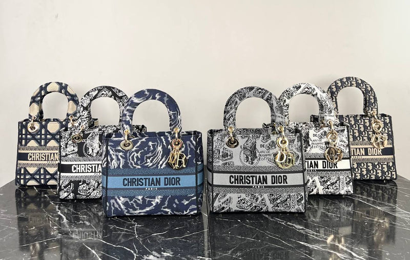 Christian Dior Lady Dior Bag Medium