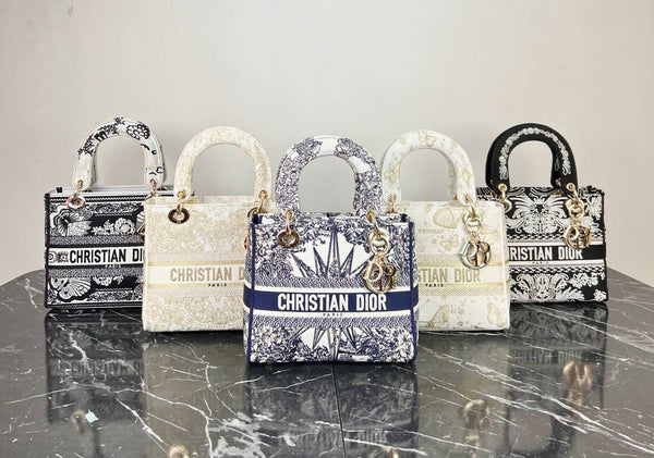 Christian Dior Lady Dior Bag Medium