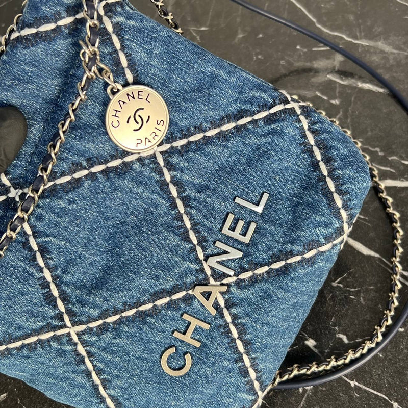 Chanel 22 Denim Small