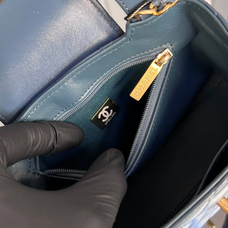 Chanel Kelly Bag