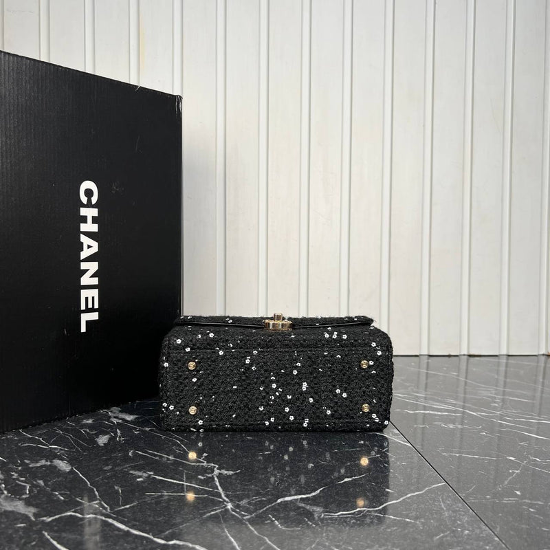 Chanel Leather Box Bag Big