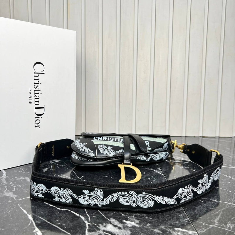 Christian Dior Saddle Bag Medium