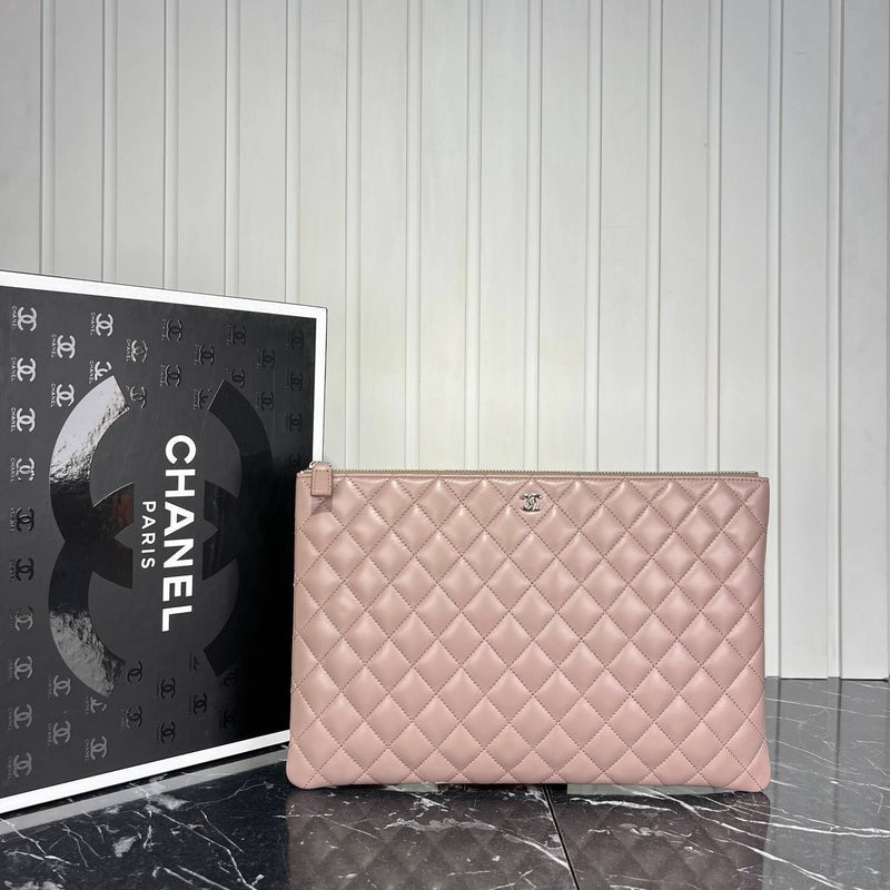 Chanel Clutch Big