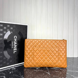 Chanel Clutch Big