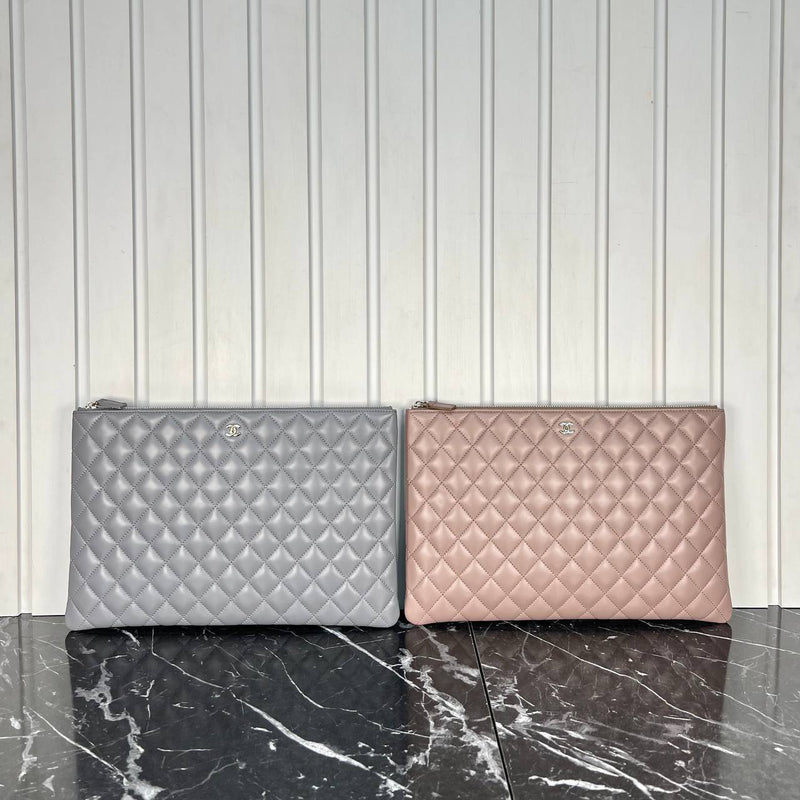 Chanel Clutch Big