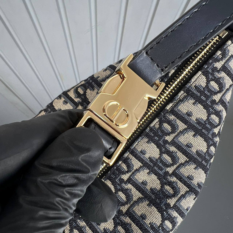 Christian Dior Nomad Travel