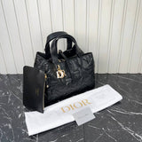 Christian Dior Toujours Medium