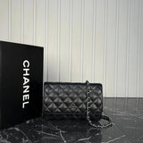 Chanel Classic Wallet on Chain