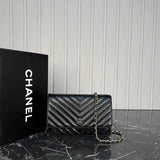 Chanel Classic Wallet on Chain