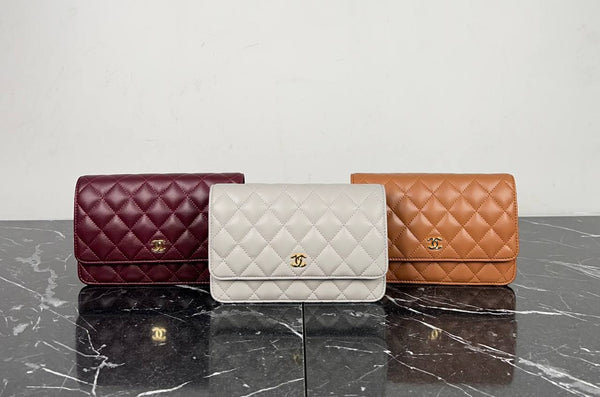 Chanel Classic Wallet on Chain