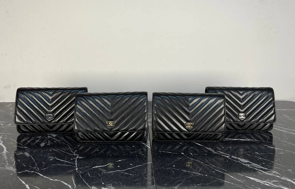 Chanel Classic Wallet on Chain