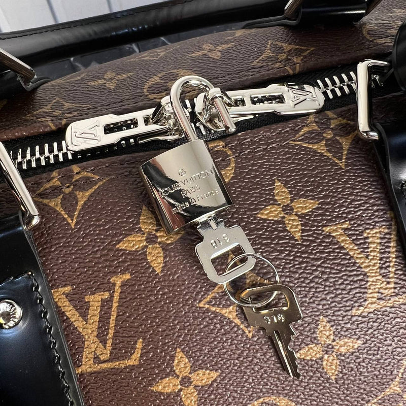 Louis Vuitton  Keepall Bandouliere 45