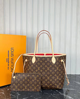 Louis Vuitton Neverfull Medium