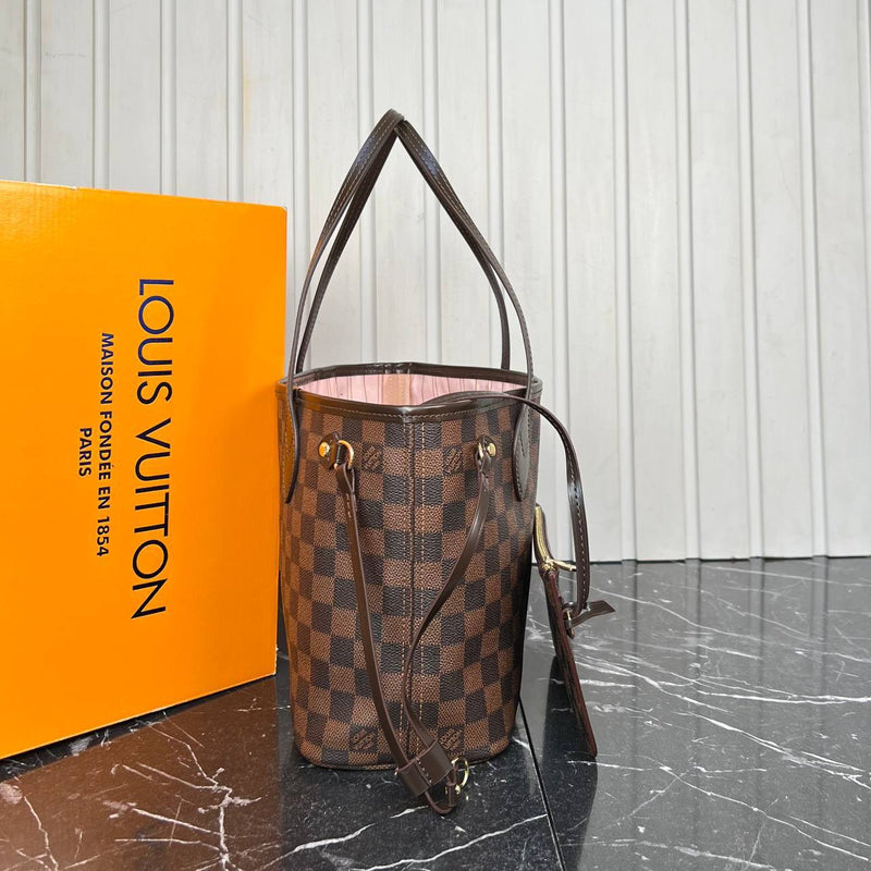 Louis Vuitton Neverfull Bag PM
