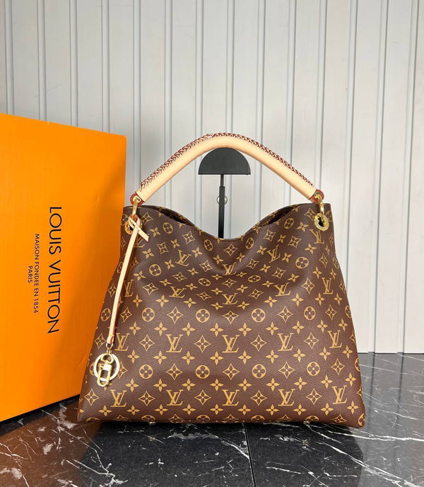 Louis Vuitton Artsy MM Monogram Bag
