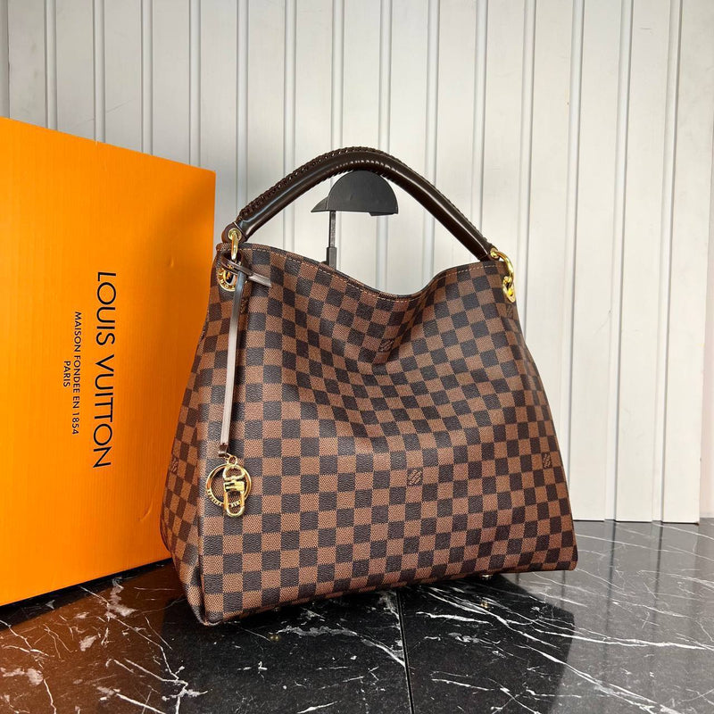 Louis Vuitton Artsy MM Monogram Bag