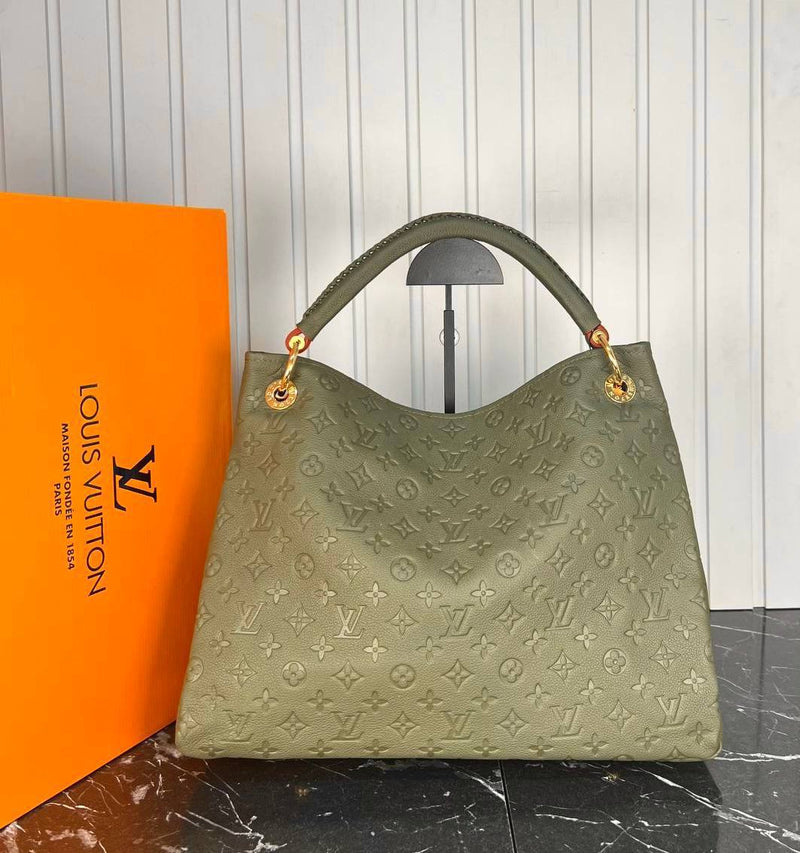 Louis Vuitton Artsy MM Empreinte Bag