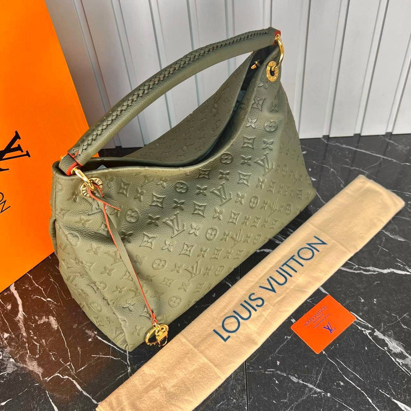 Louis Vuitton Artsy MM Empreinte Bag