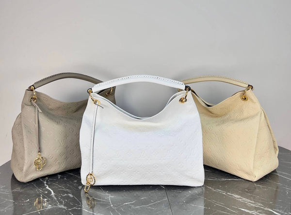 Louis Vuitton Artsy MM Empreinte Bag