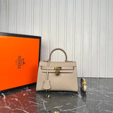 Hermes Kelly Bag 22 cm