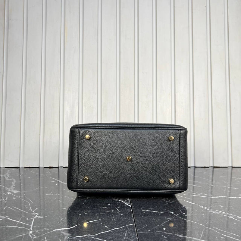 Hermes Lindy Bag Medium