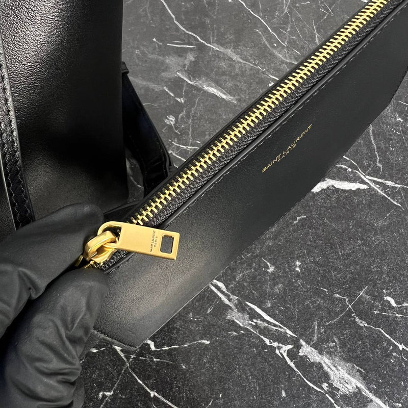 Saint Laurent Le 37 Medium Bag