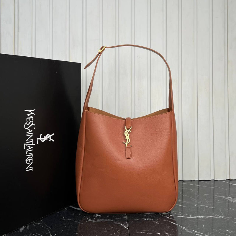 Saint Laurent Le 5 A 7 Bag Medium