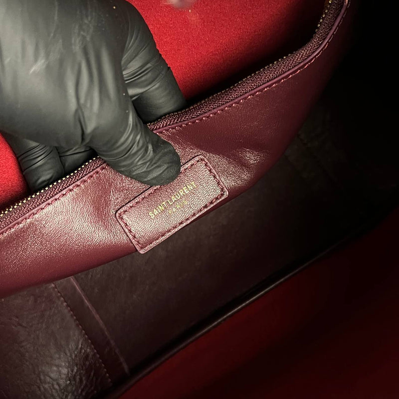 Saint Laurent Le 5 A 7 Bag Medium