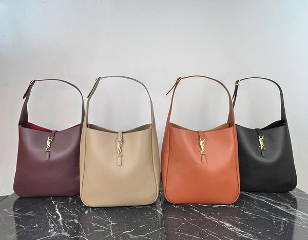 Saint Laurent Le 5 A 7 Bag Medium