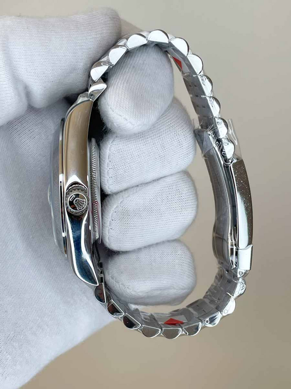 rolex-date-just-jubile-gray-2