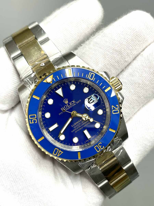 Rolex Submariner Blue Oyster